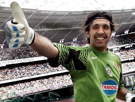 http://www.italiapokerclub.com/wp-content/uploads/2010/03/buffon.jpg