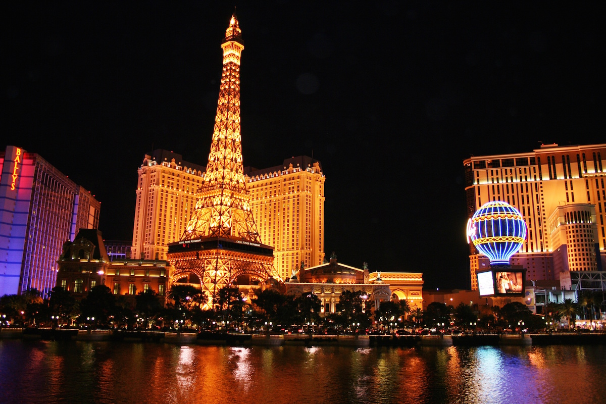 La torre Eiffel a Parigi, Francia foto – Parigi Las Vegas Immagine